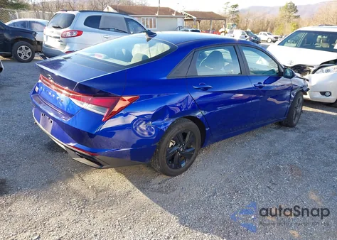 2023 Hyundai Elantra Sel z USA, uszkodzony, nr VIN KMHLM4AG9PU548484